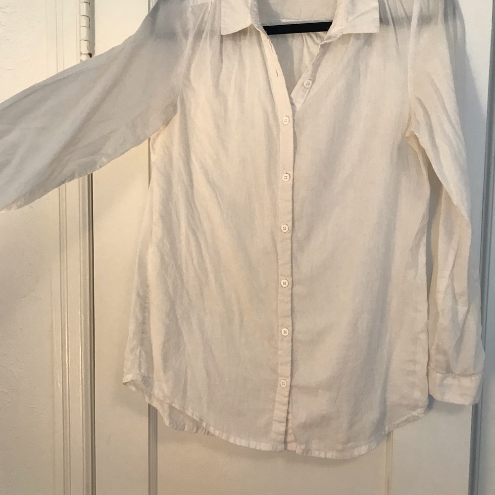 Basic White Button Down - Picture 4 of 5
